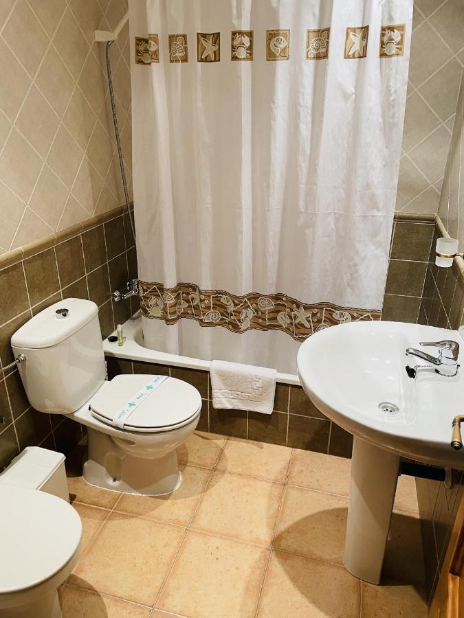 Apartamentos Margarita 阿罗约弗里奥 外观 照片
