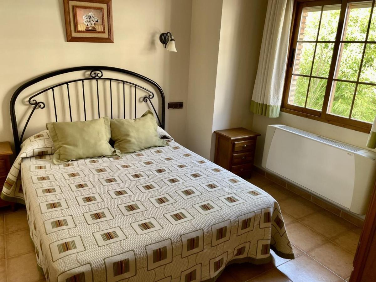 Apartamentos Margarita 阿罗约弗里奥 外观 照片